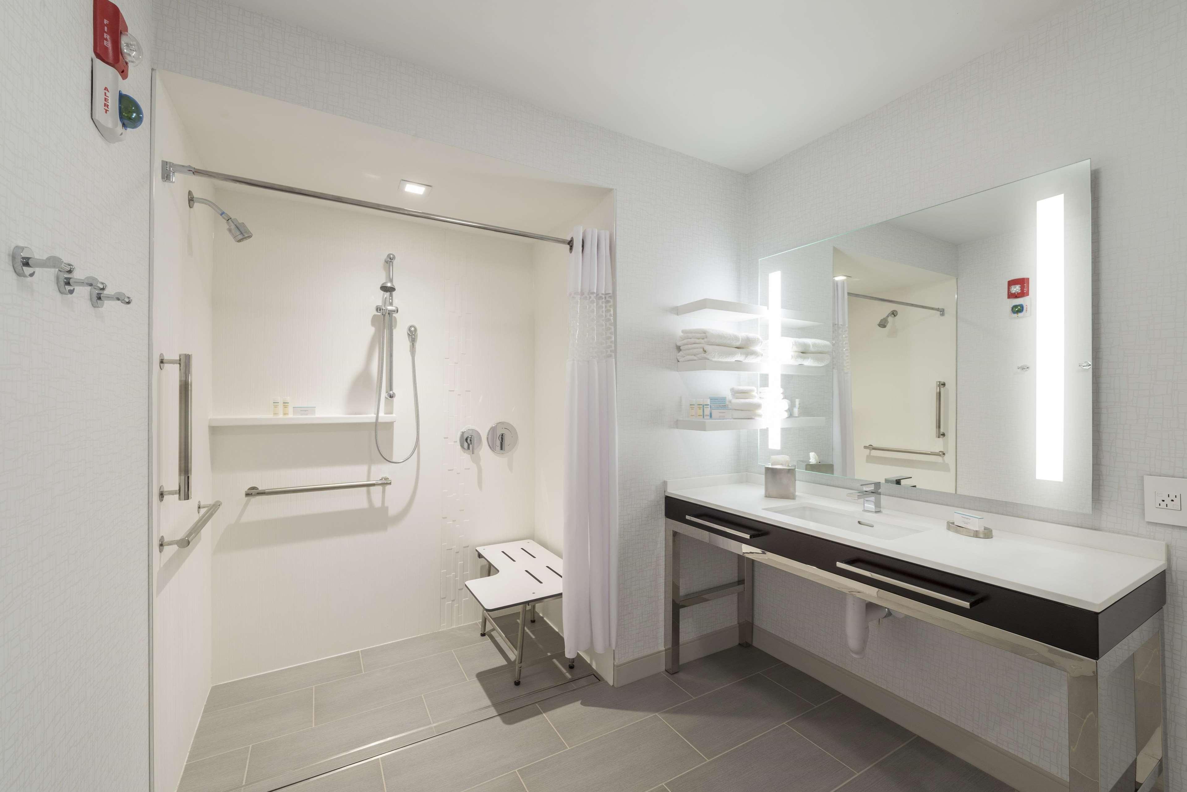 Hampton Inn & Suites Bridgewater, Nj מראה חיצוני תמונה