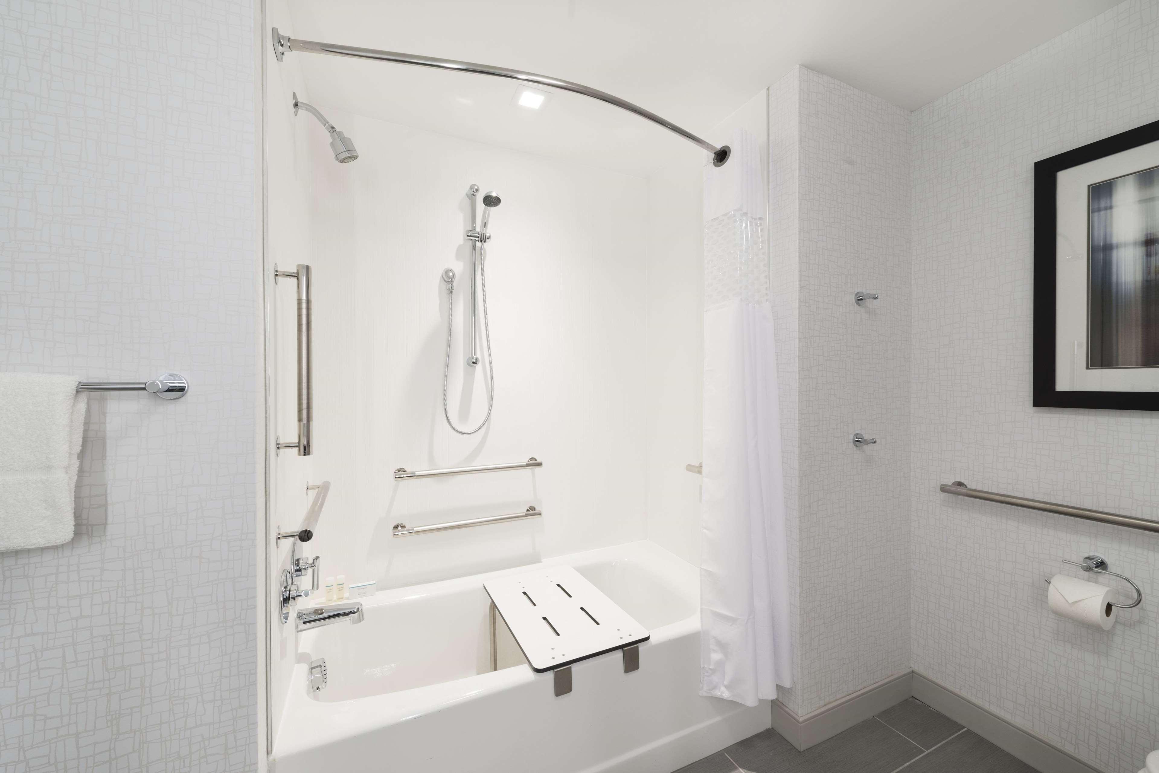 Hampton Inn & Suites Bridgewater, Nj מראה חיצוני תמונה
