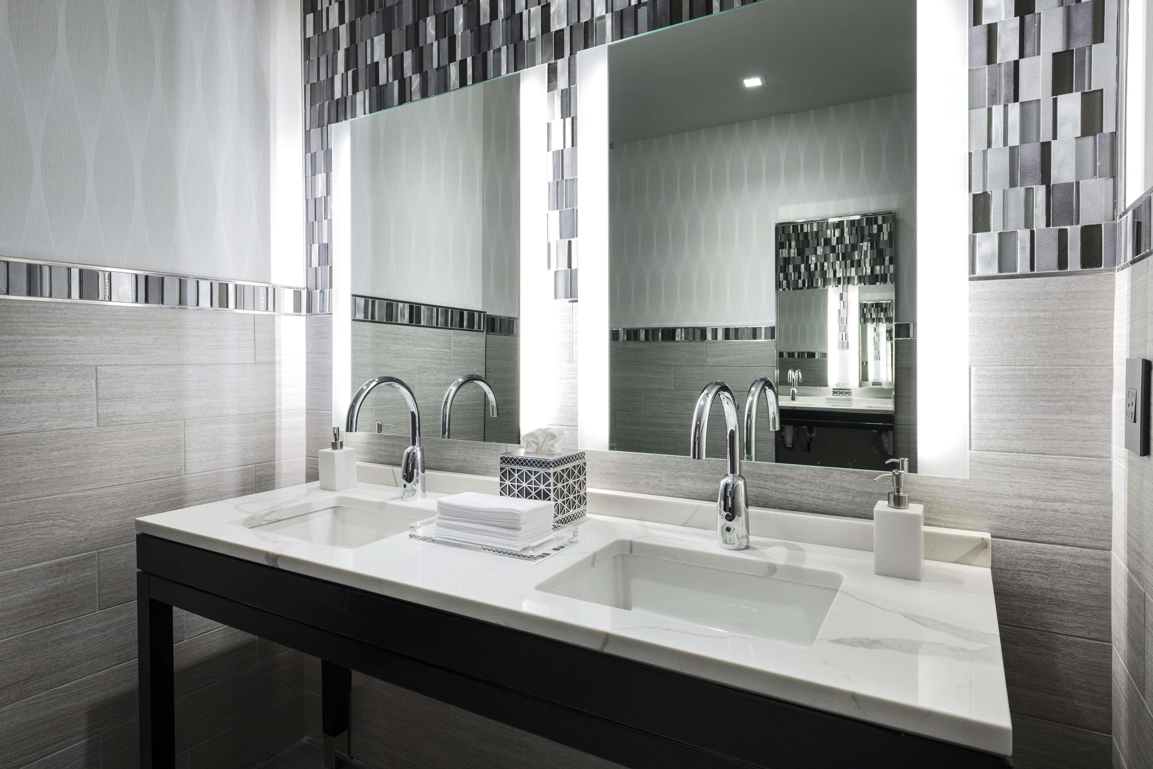 Hampton Inn & Suites Bridgewater, Nj מראה חיצוני תמונה