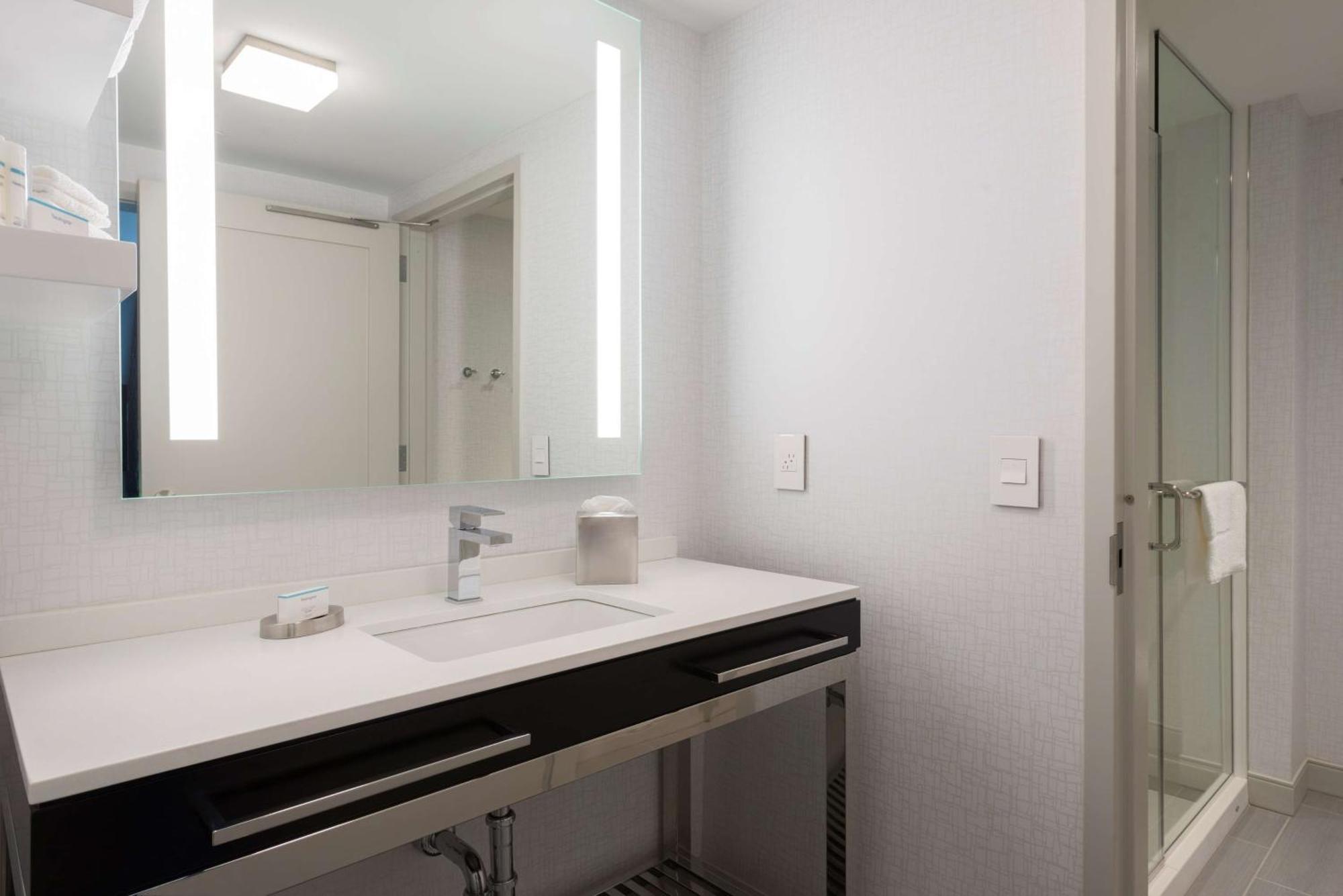 Hampton Inn & Suites Bridgewater, Nj מראה חיצוני תמונה