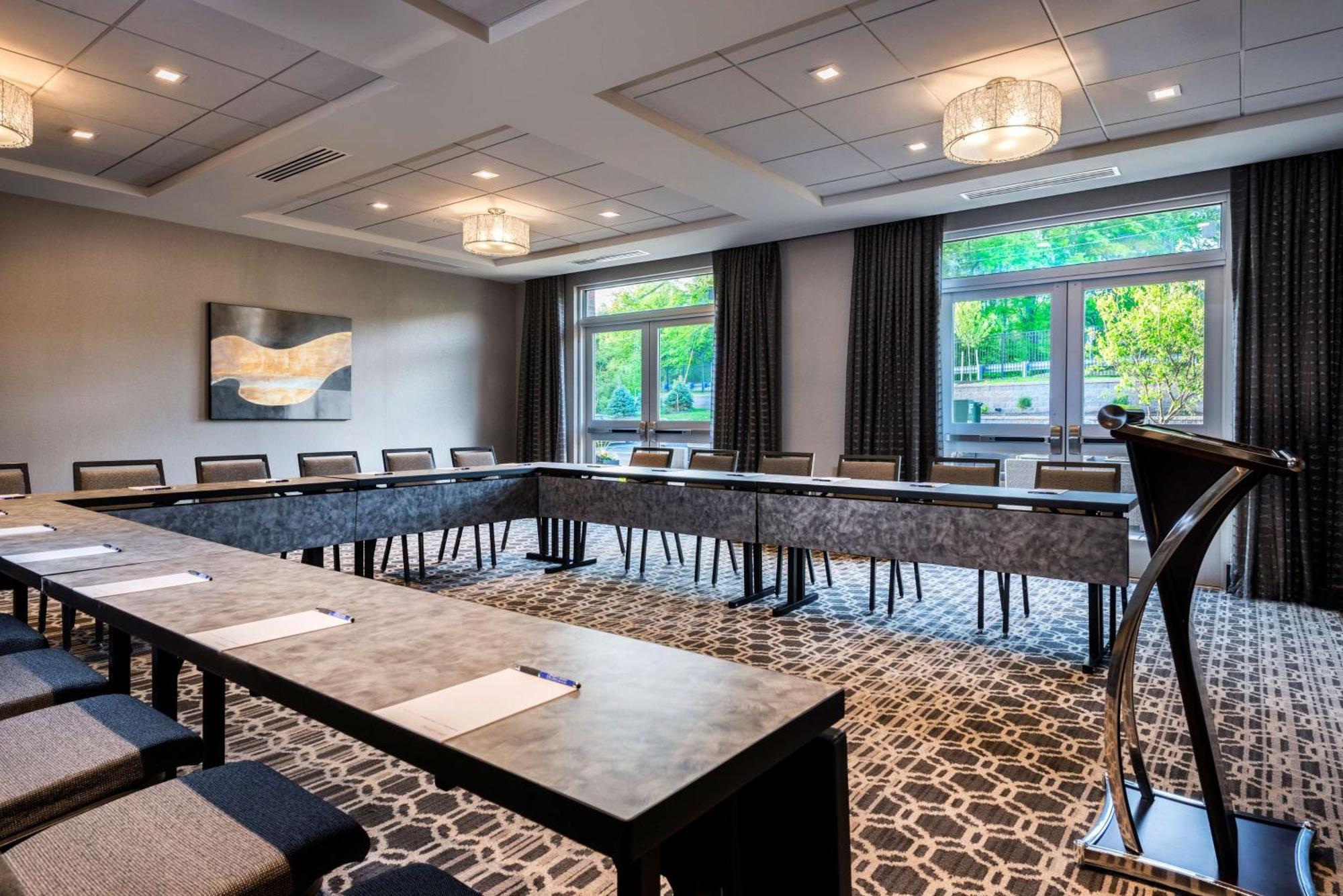 Hampton Inn & Suites Bridgewater, Nj מראה חיצוני תמונה